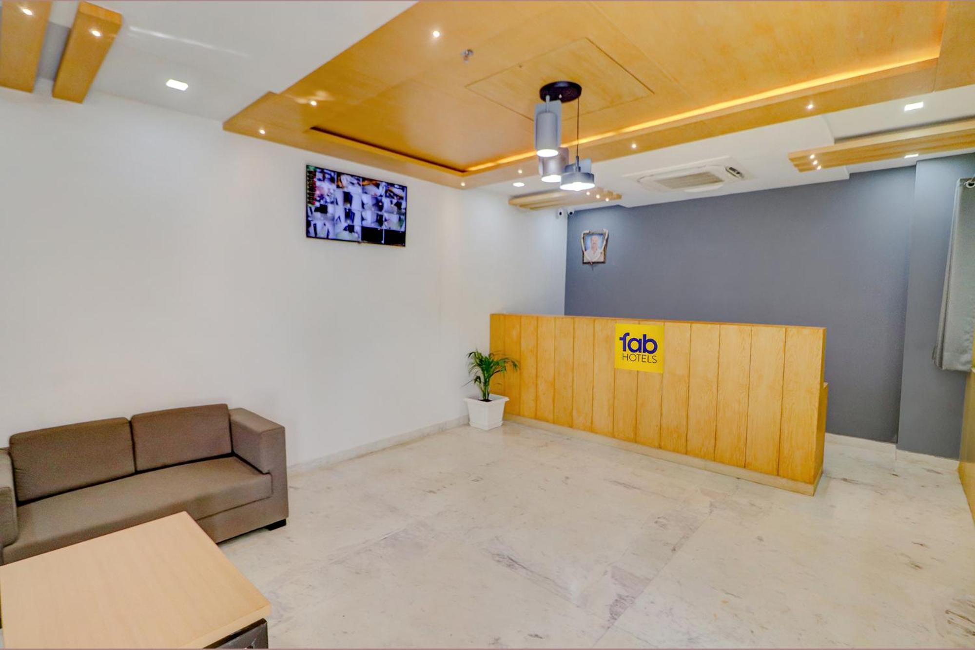 Fabhotel Premium Kashi Varanasi Exterior foto