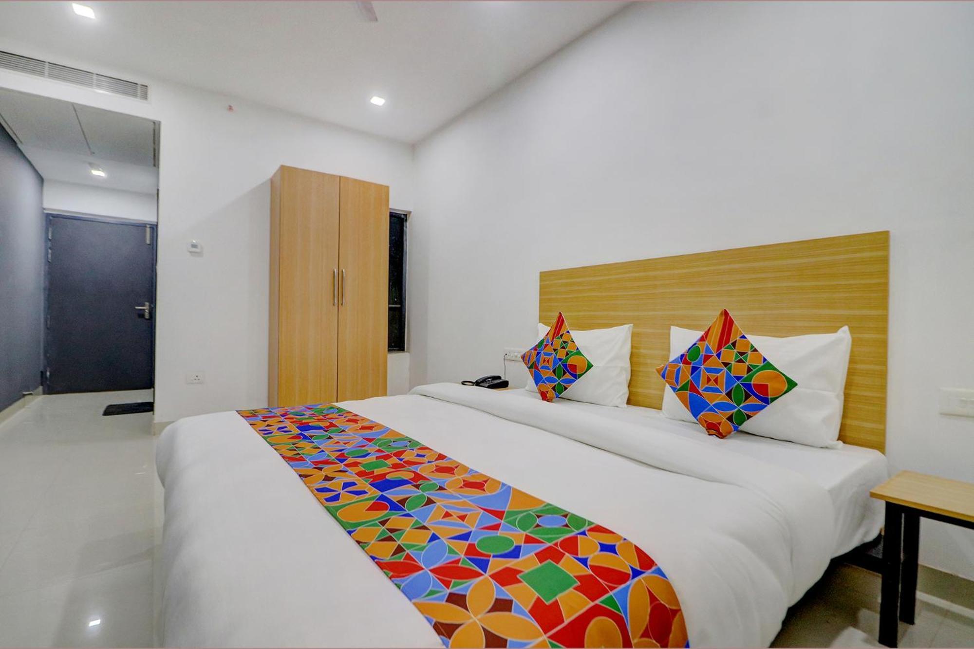 Fabhotel Premium Kashi Varanasi Exterior foto