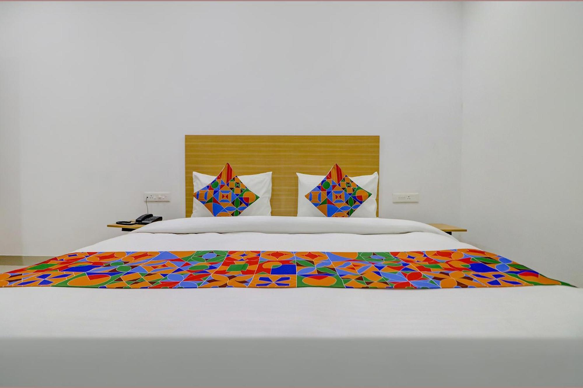 Fabhotel Premium Kashi Varanasi Exterior foto